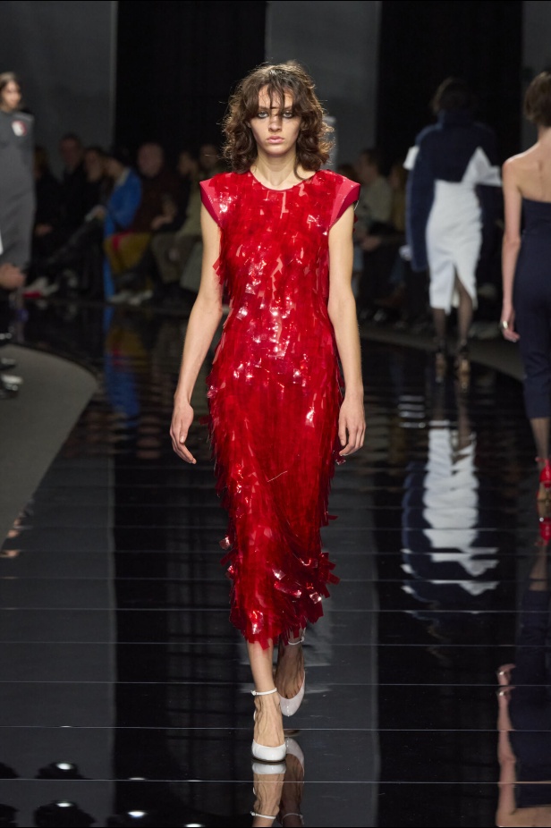 ثقافة الثمنينات ونفحات من مغنيات العصر الجميل عبر مجموعة SPORTMAX