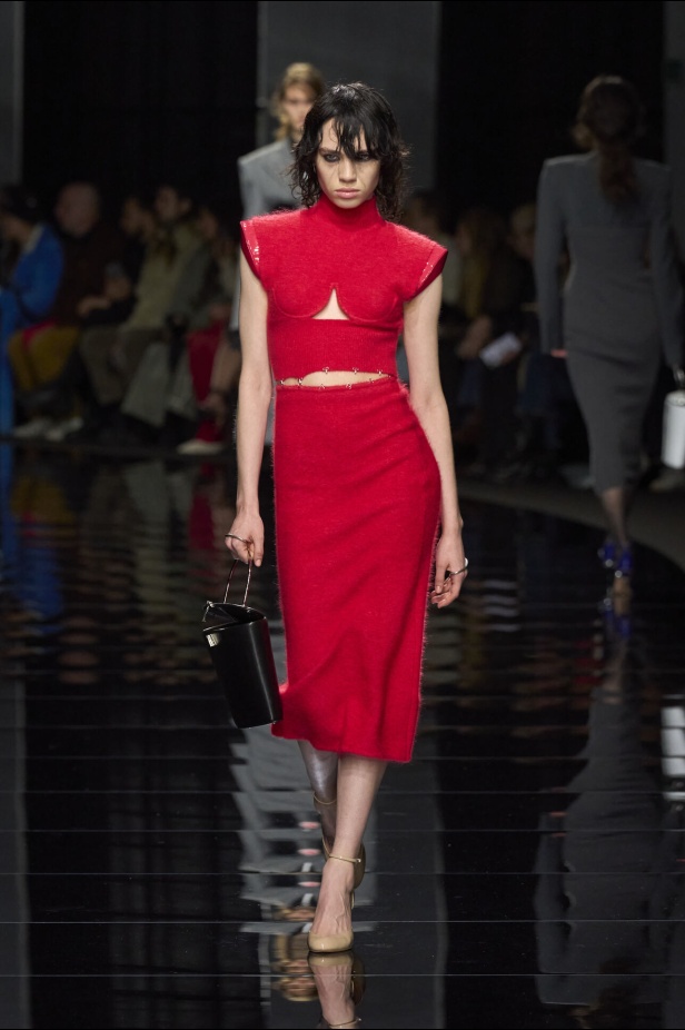 ثقافة الثمنينات ونفحات من مغنيات العصر الجميل عبر مجموعة SPORTMAX