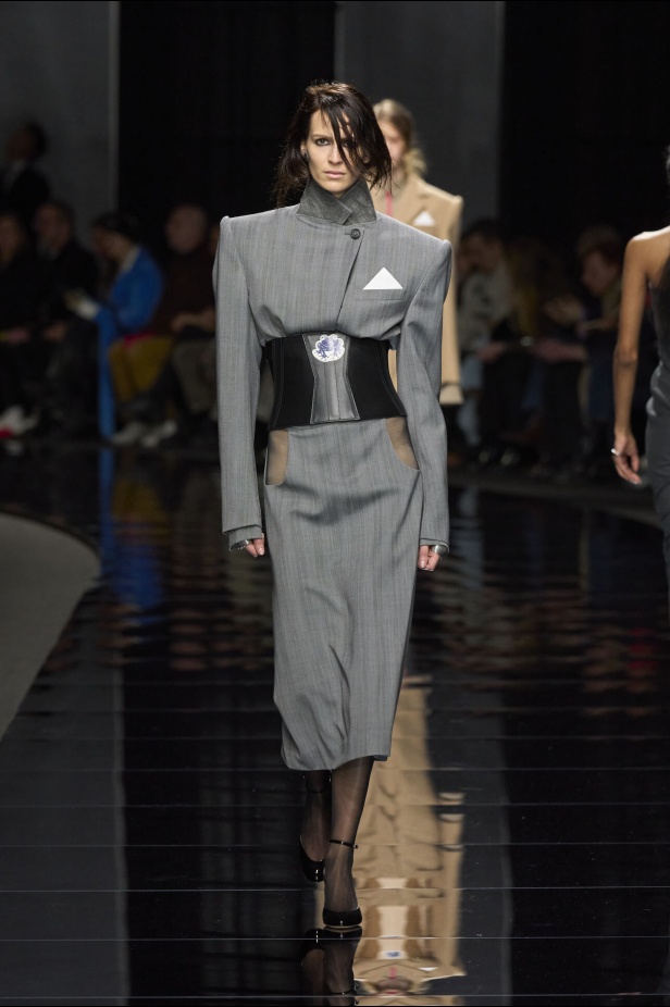 ثقافة الثمنينات ونفحات من مغنيات العصر الجميل عبر مجموعة SPORTMAX