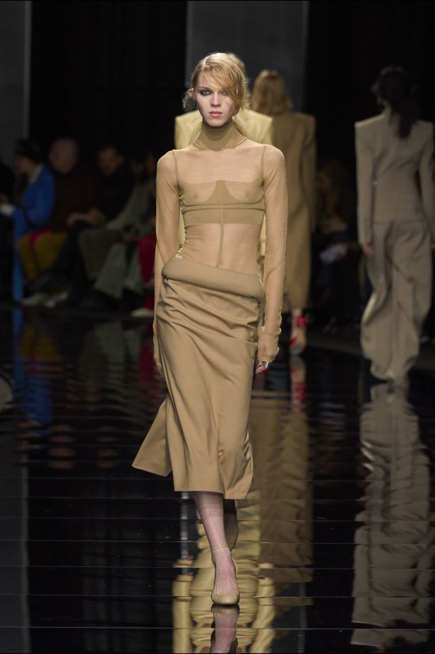 ثقافة الثمنينات ونفحات من مغنيات العصر الجميل عبر مجموعة SPORTMAX