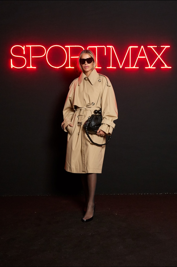 ثقافة الثمنينات ونفحات من مغنيات العصر الجميل عبر مجموعة SPORTMAX