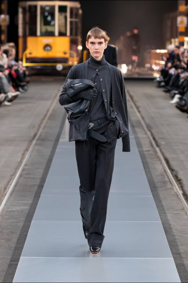 مجموعة Tod'sلخريف وشتاء 2024-2025