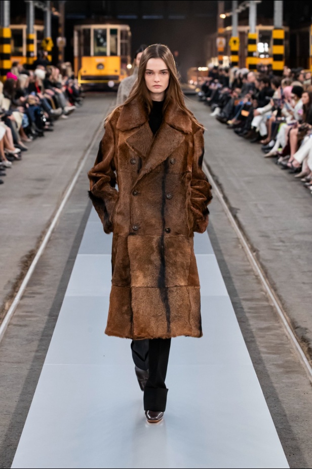 مجموعة Tod'sلخريف وشتاء 2024-2025