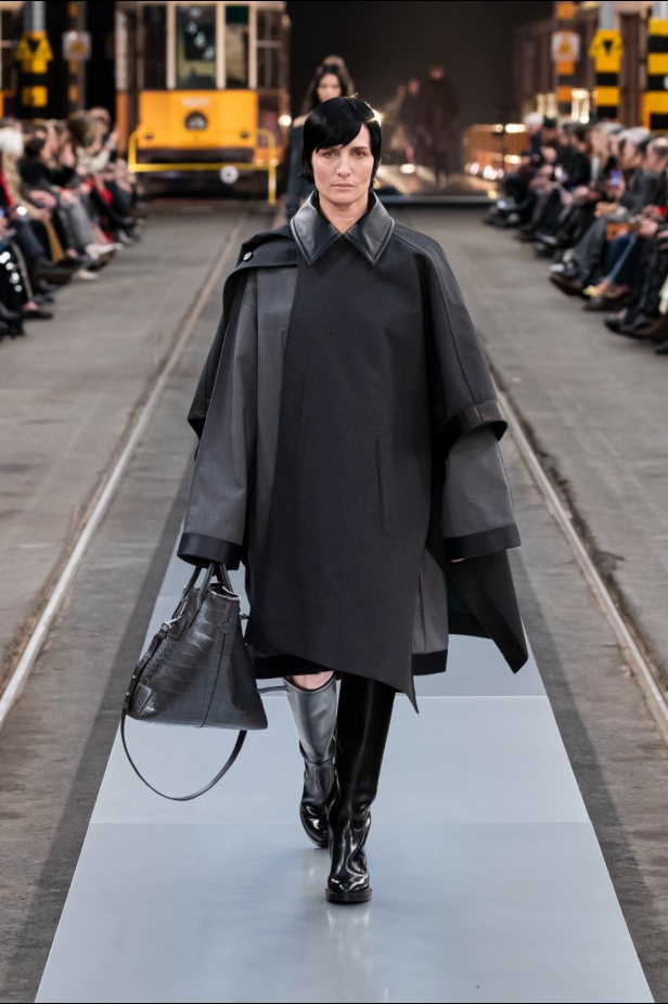 مجموعة Tod'sلخريف وشتاء 2024-2025