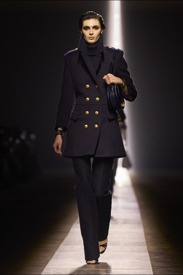 عرض أزياء Tom Ford لخريف وشتاء 2024-2025 في ميلانو