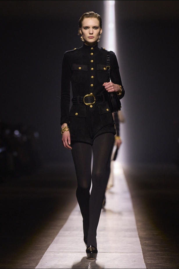 عرض أزياء Tom Ford لخريف وشتاء 2024-2025 في ميلانو