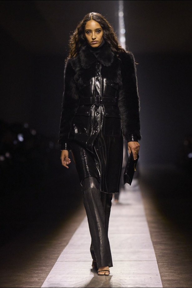 عرض أزياء Tom Ford لخريف وشتاء 2024-2025 في ميلانو