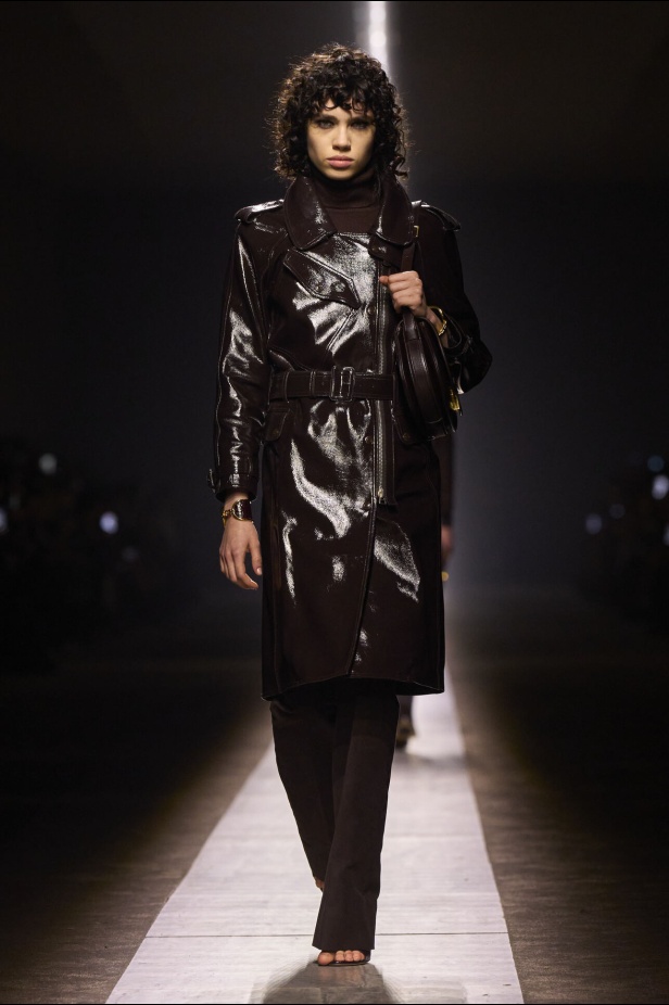 عرض أزياء Tom Ford لخريف وشتاء 2024-2025 في ميلانو