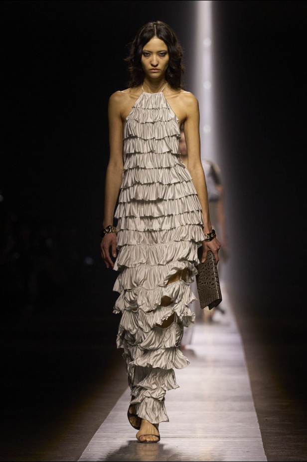 عرض أزياء Tom Ford لخريف وشتاء 2024-2025 في ميلانو