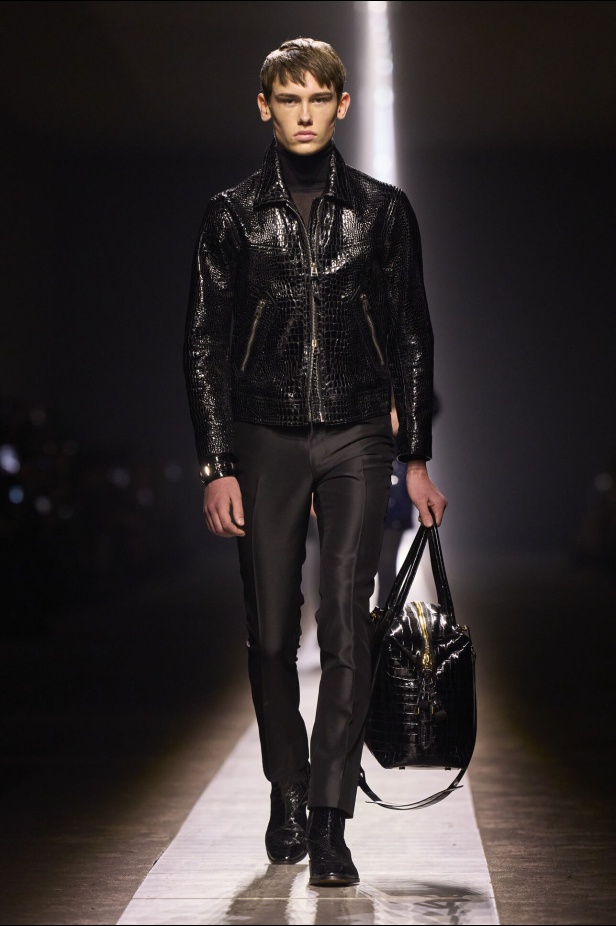 عرض أزياء Tom Ford لخريف وشتاء 2024-2025 في ميلانو