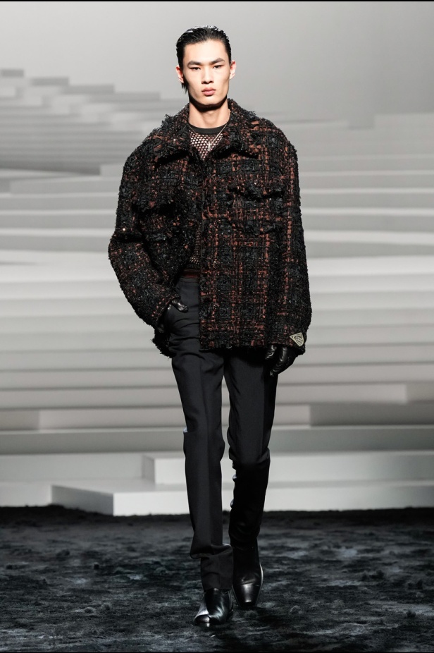 مجموعة Versace لخريف وشتاء 2024- 2025