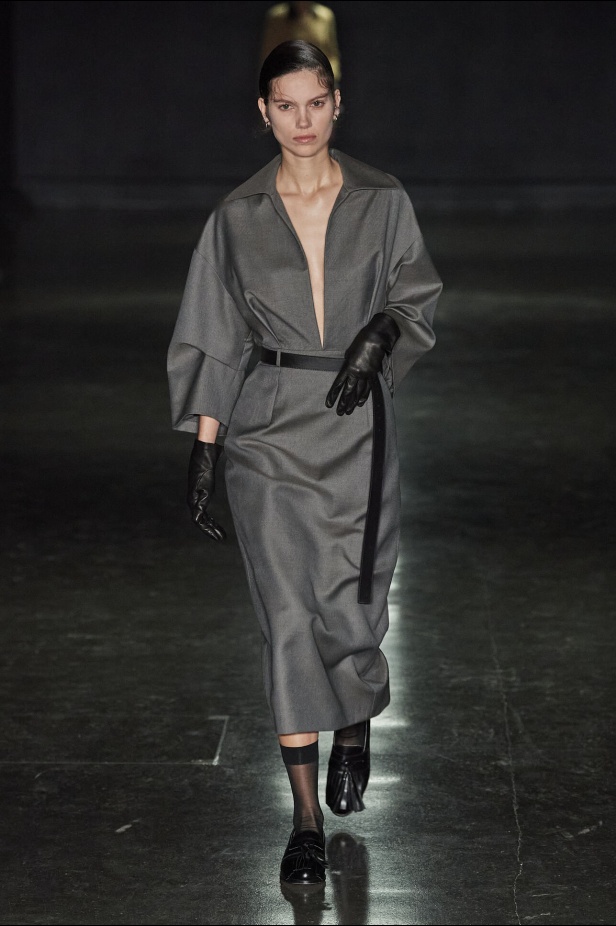 مجموعة Emilia Wickstead لموسم خريف وشتاء 2024- 2025 في لندن