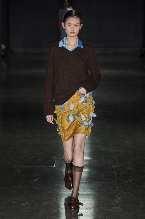 مجموعة Emilia Wickstead لموسم خريف وشتاء 2024- 2025 في لندن