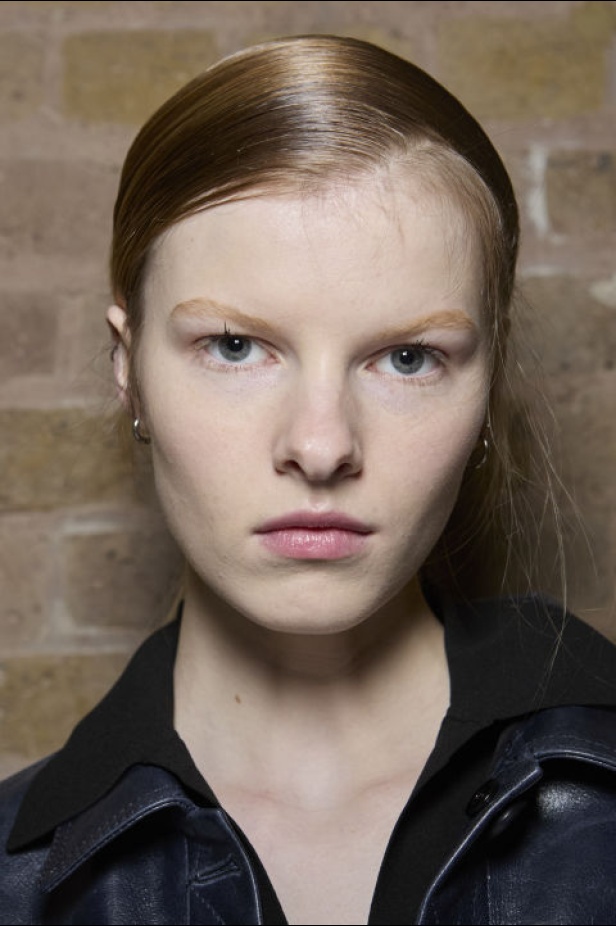 مجموعة Emilia Wickstead لموسم خريف وشتاء 2024- 2025 في لندن