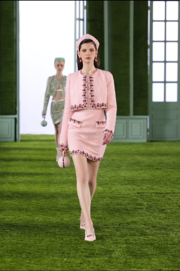  مجموعة جورج حبيقة لخريف وشتاء 2024