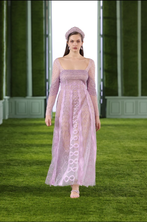  مجموعة جورج حبيقة لخريف وشتاء 2024