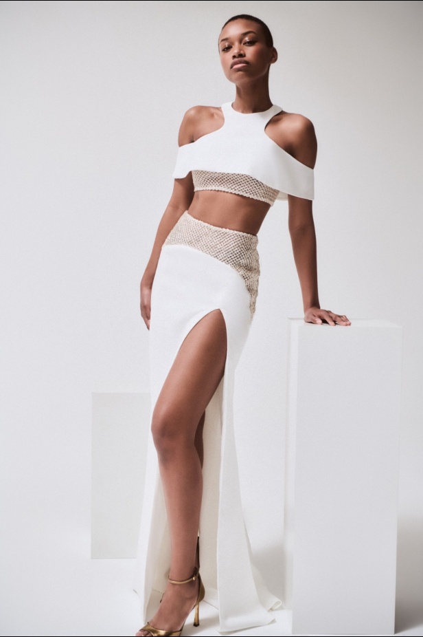 مجموعة AZZI & OSTA لخريف وشتاء 2024 