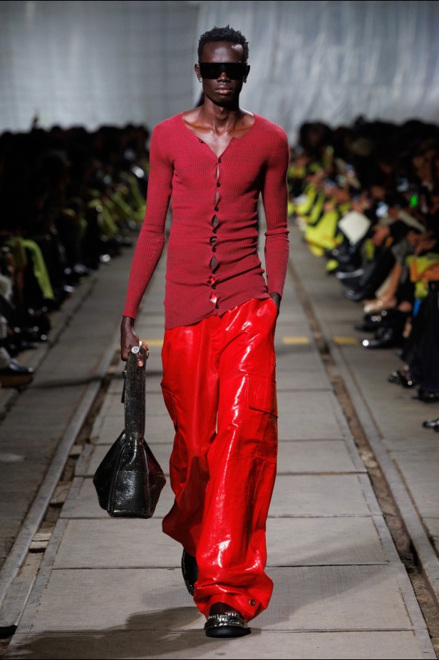 مجموعة Alexander McQueen لخريف 2024