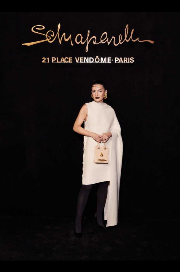 مجموعة Schiaparelli لخريف وشتاء 2024.. فخامة معتادة وعالم من الإبداع