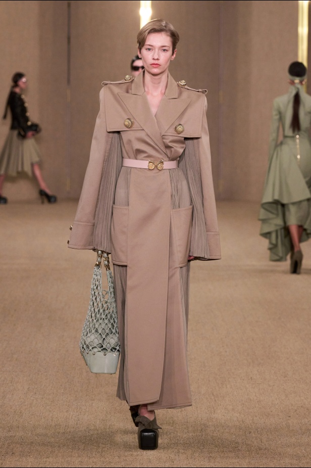 مجموعة Balmain لخريف وشتاء 2024