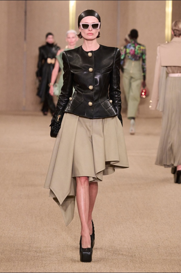 مجموعة Balmain لخريف وشتاء 2024