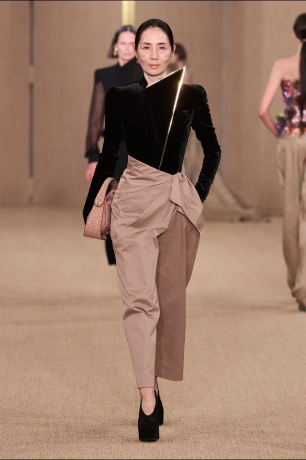 مجموعة Balmain لخريف وشتاء 2024