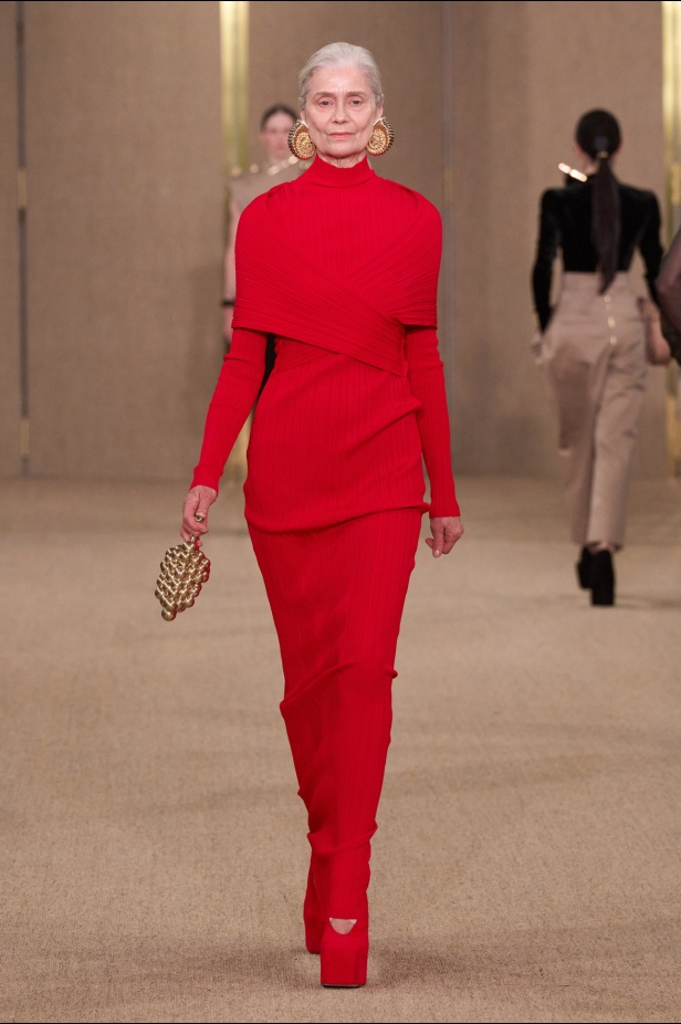 مجموعة Balmain لخريف وشتاء 2024