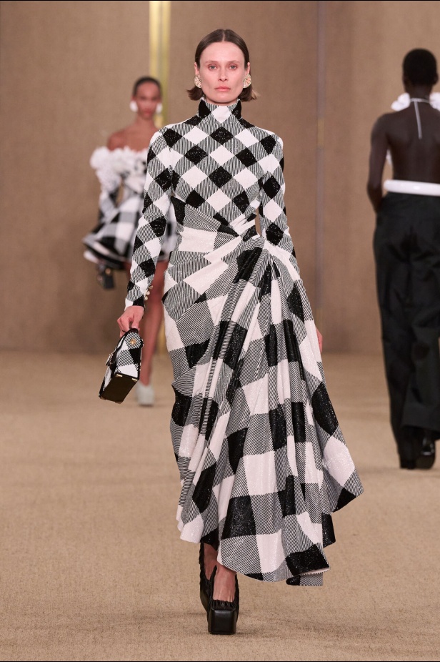 مجموعة Balmain لخريف وشتاء 2024