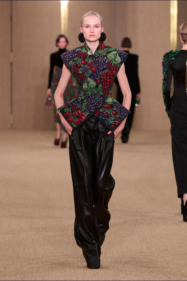 مجموعة Balmain لخريف وشتاء 2024