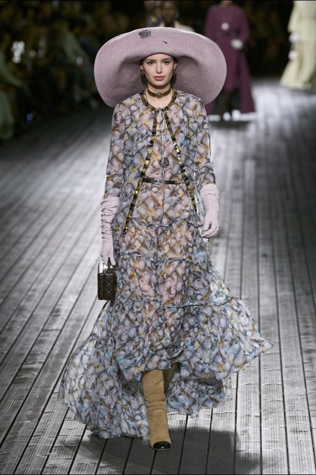 "شانيل" خريف و شتاء 2024