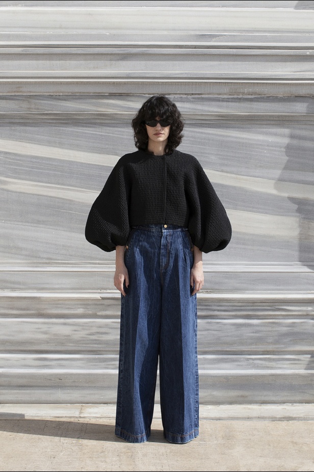 مجموعة Dice Kayek لخريف وشتاء 2024 في باريس