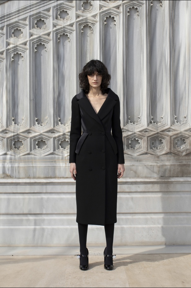 مجموعة Dice Kayek لخريف وشتاء 2024 في باريس