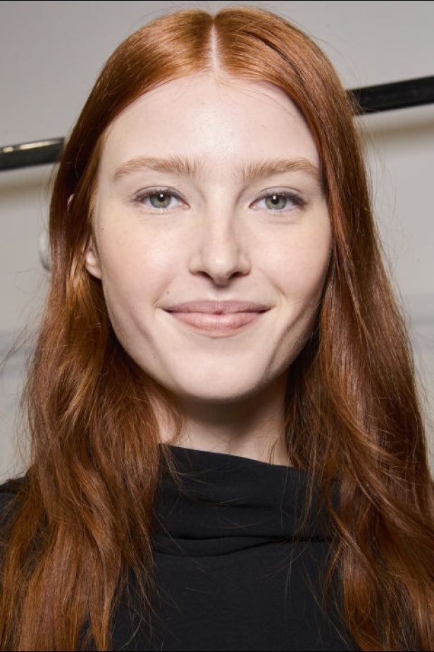 مجموعة ايلي صعب لخريف وشتاء 2024 - 2025