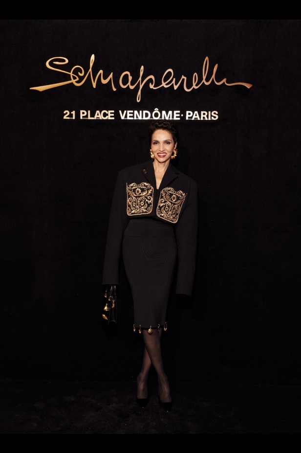 مجموعة Schiaparelli لخريف وشتاء 2024.. فخامة معتادة وعالم من الإبداع