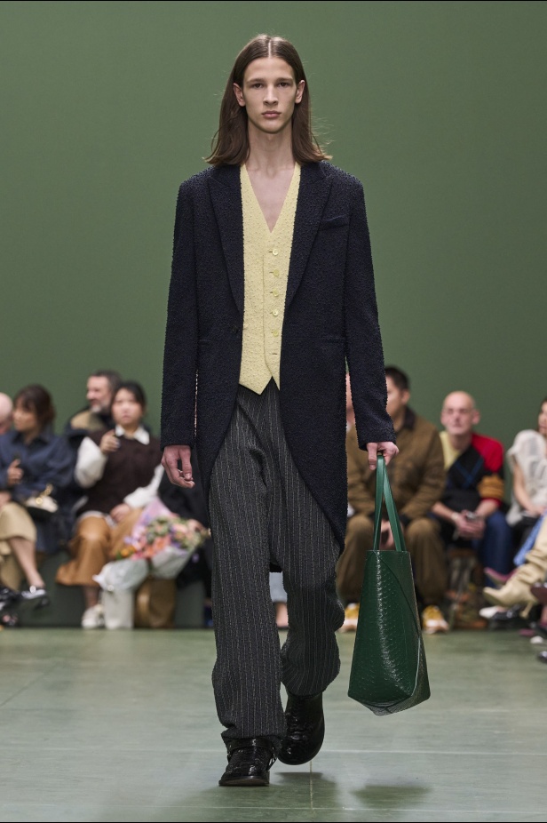 مجموعة Loewe لخريف وشتاء 2024