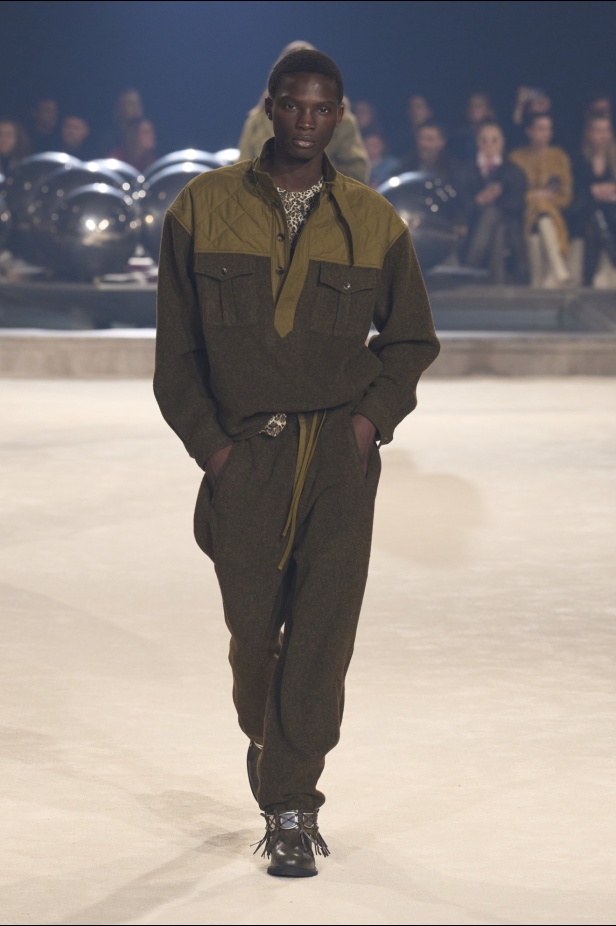 مجموعة Isabel Marant لخريف وشتاء 2024 بين النمط البوهيمي والإحساس الغربي