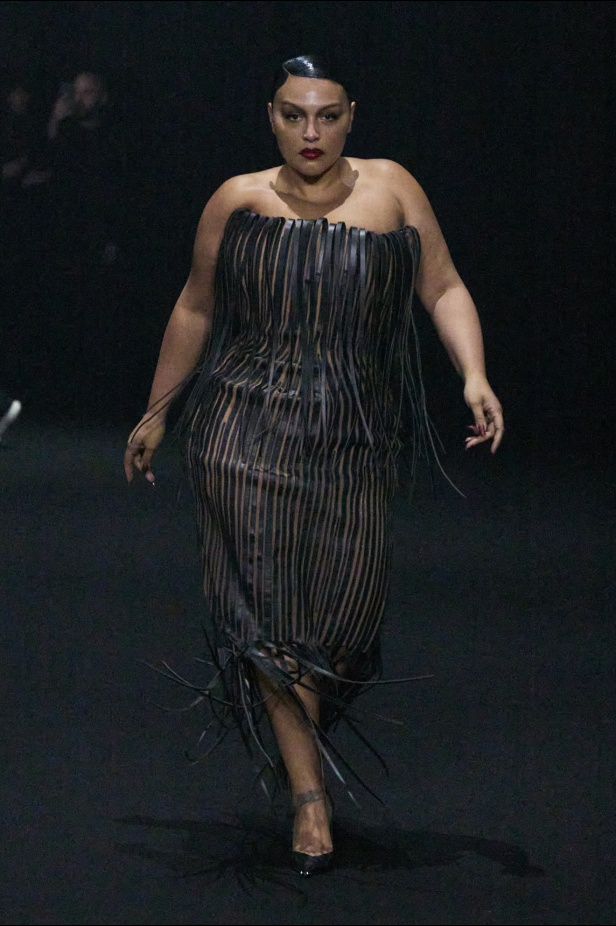 مجموعة Mugler لخريف وشتاء 2024