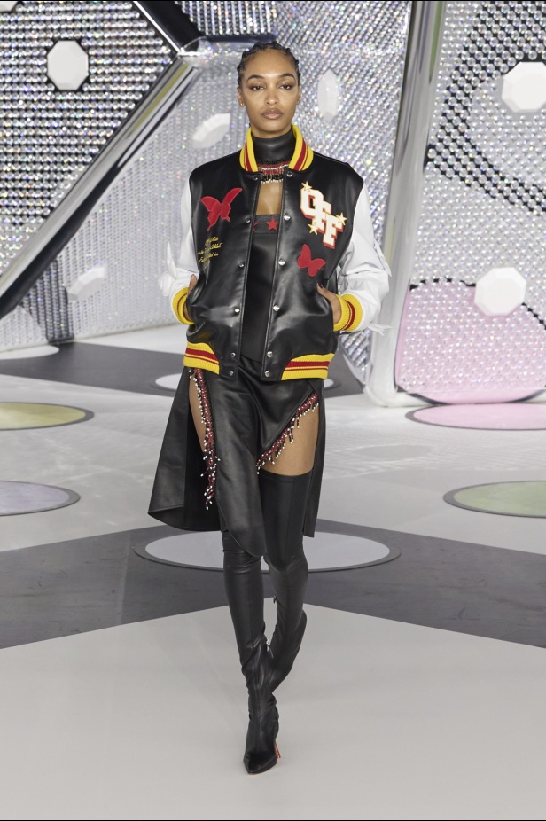 مجموعة Off-White نابضة بالحياة والألوان الصاخبة 