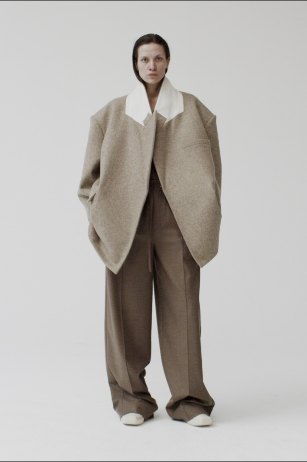 مجموعة Peter Do هدوء وحرفية في التنفيذ