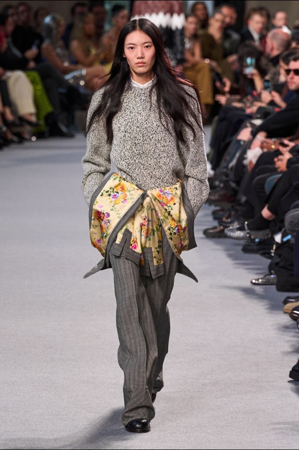 مجموعة Rabanne لموسم خريف وشتاء 2024-2025 في باريس