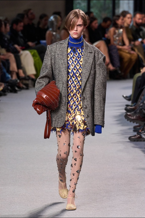 مجموعة Rabanne لموسم خريف وشتاء 2024-2025 في باريس