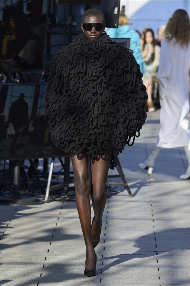 مجموعة  Stella McCartney لخريف 2024