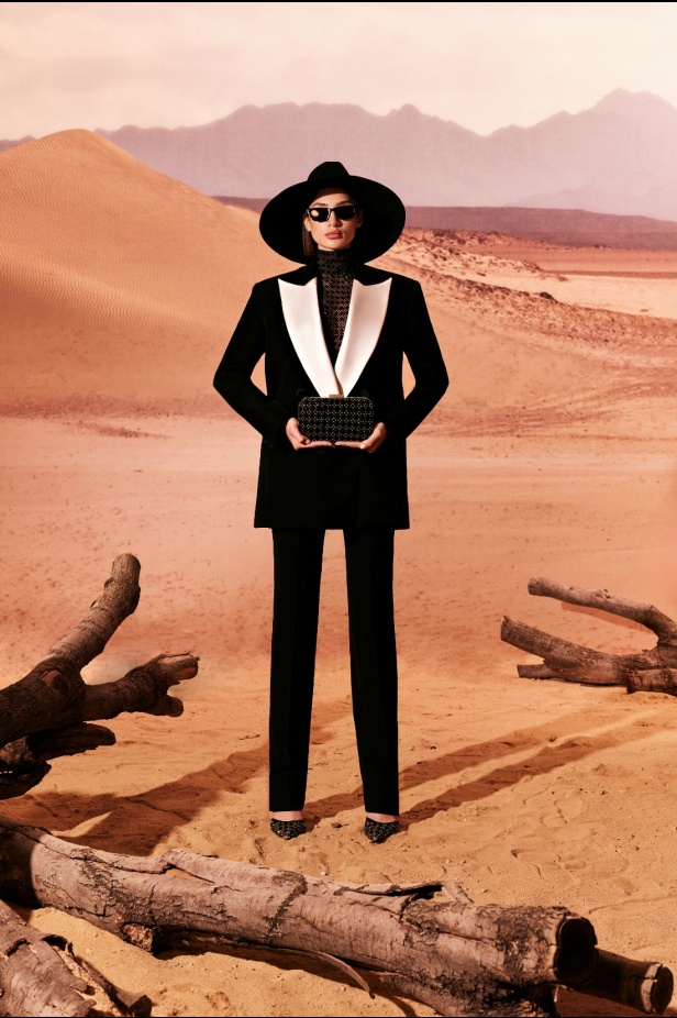 مجموعة طوني ورد لموسم خريف وشتاء 2024/25