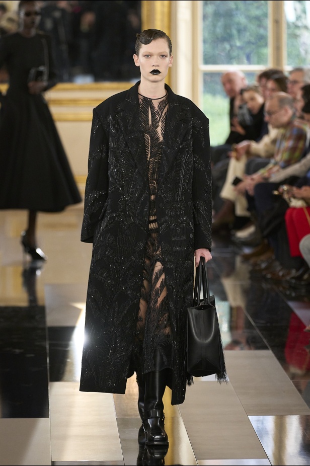 "فالنتينو" خريف و شتاء 2024