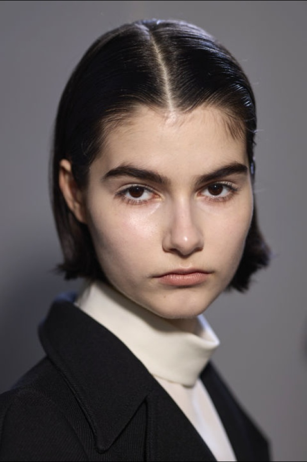 مجموعة Giambattista Valli لخريف وشتاء 2024