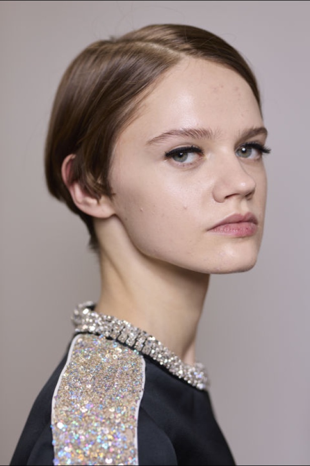 مجموعة Giambattista Valli لخريف وشتاء 2024