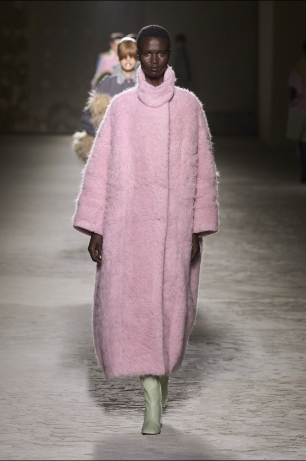 "دريس فان نوتن"خريف و شتاء 2024