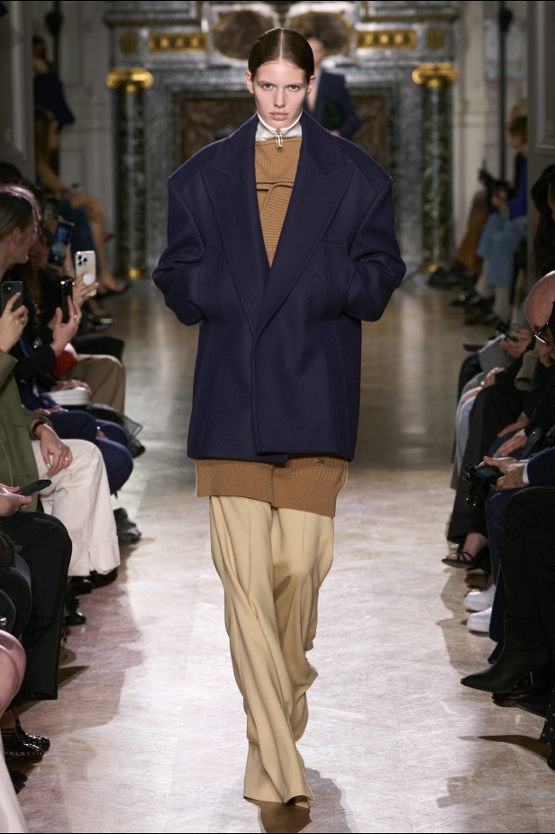 "فيكتوريا بيكهام" خريف و شتاء 2024