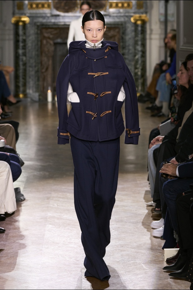 "فيكتوريا بيكهام" خريف و شتاء 2024