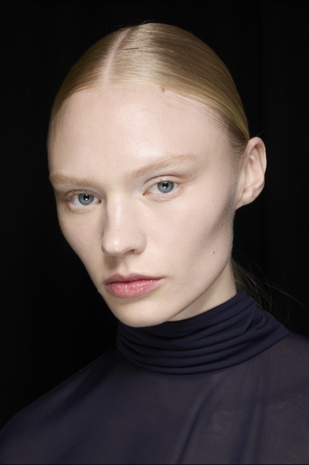 "فيكتوريا بيكهام" خريف و شتاء 2024